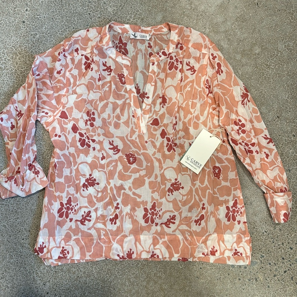 Carve XS pink floral “Davis Top” New!